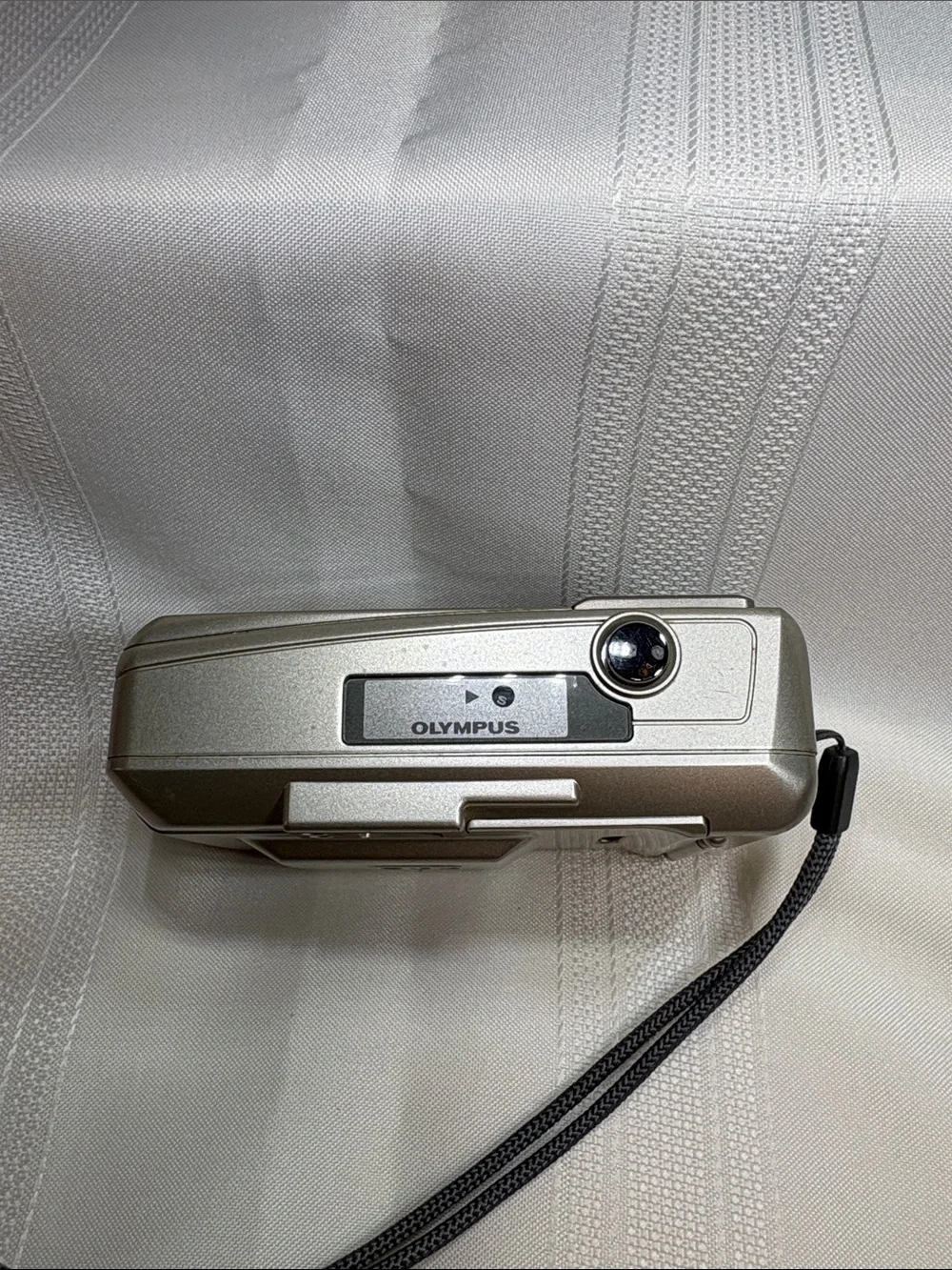 Olympus Silver Point-and-Shoot 35mm Trip AF 50 Camera